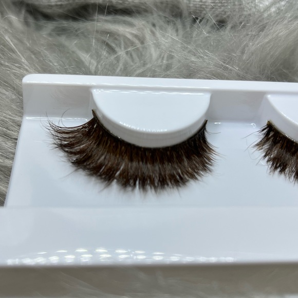 Brown Mink Lashes 16MM 3D Full Volume Medium Eyelashes - Picture 2 of 5